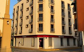 Hotel Plaza